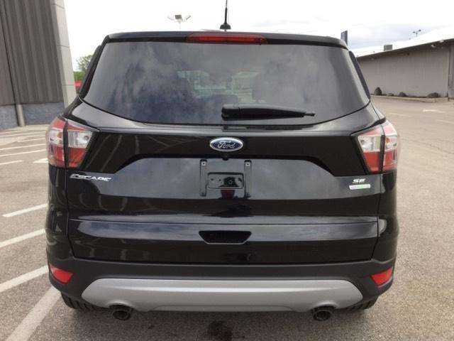 Ford Escape 2017 photo 3